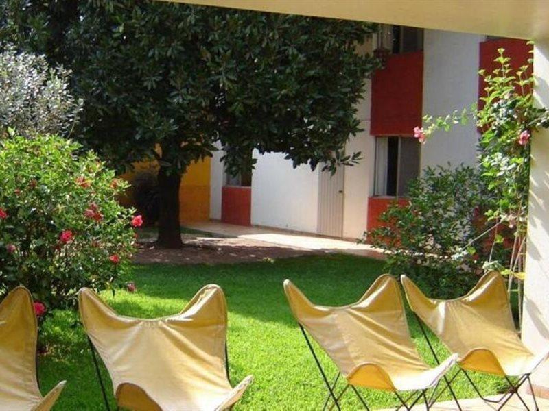 Hotel Isabel Guadalajara Exteriör bild