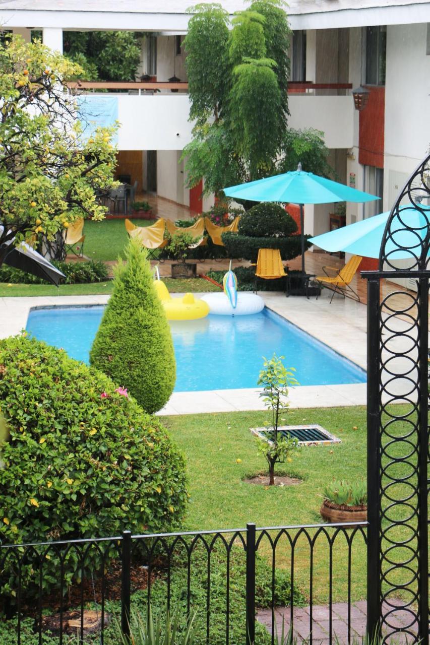 Hotel Isabel Guadalajara Exteriör bild